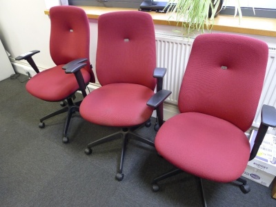 6 Summit red cloth upholstered swivel armchairs - 3