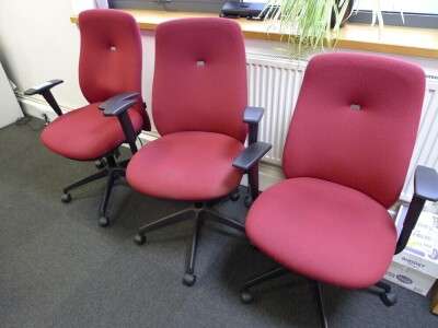 6 Summit red cloth upholstered swivel armchairs - 2