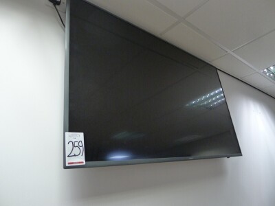 Samsung 55 inch flat screen TV