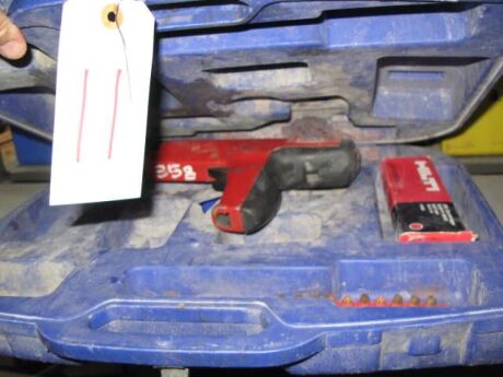 Hilti Power Fastner m/n P3600 *** PLEASE NOTE: This lot is offered subject to bulk bid offer on lot 118
