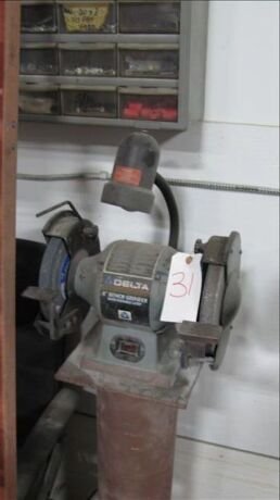 1-Delta Bench grinder *** PLEASE NOTE: This lot is offered subject to bulk bid offer on lot 118